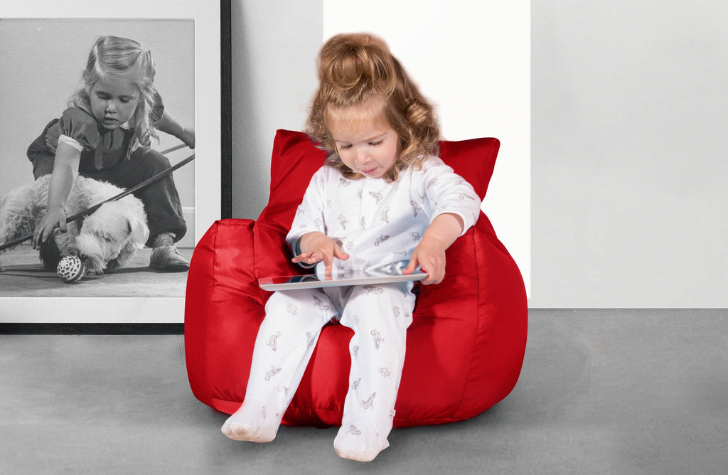 Big Bertha Original™ kids'armchair bean bags would make a fantastic new addition to your child’s seating collection and is wipe clean for easy maintenance.