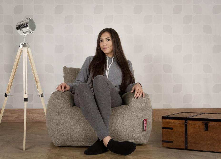 Constructed from our exclusive Interalli fabric. This material has the lovely sensuous feel and look of a soft wool felt. The fabric has a chunky feel due to its triple layer construction which looks stylish as well as being tough. 